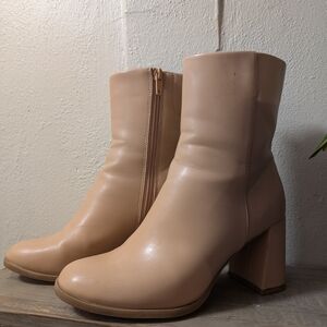 a new day Women's Tan Heeled Boots